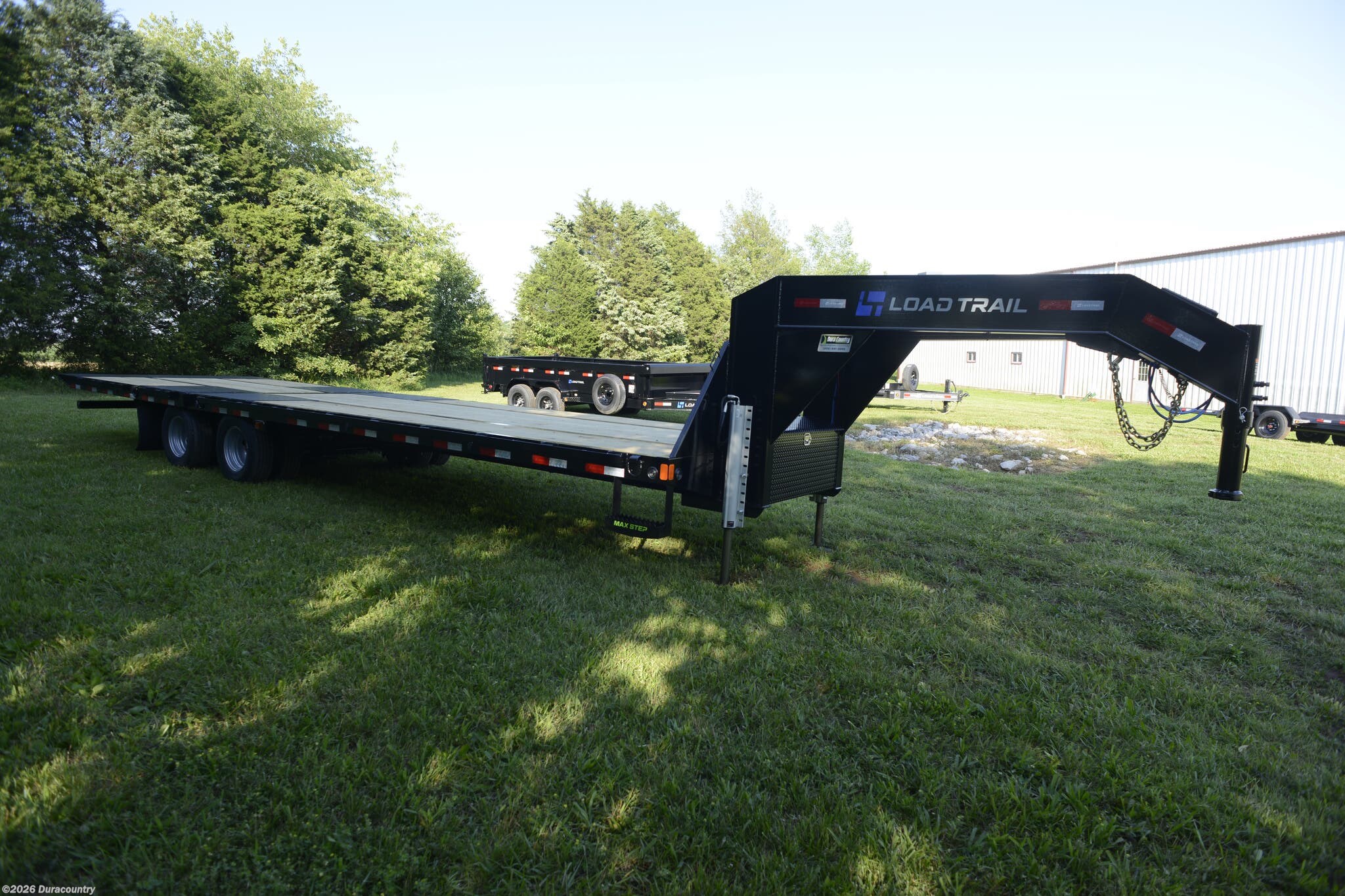 2025 GL 102" x 32' Tandem Low-Pro Gooseneck w/Hyd. Dove Tr by Load Trail from Duracountry in Irvington, Kentucky