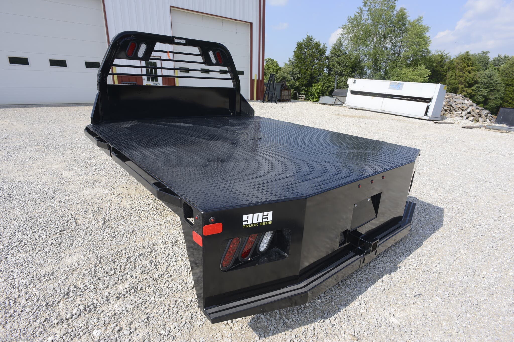 2025 903 Beds FD Flat Deck, 97" WIDE, 9'4 LONG, 60 CTA, 34-1/4"