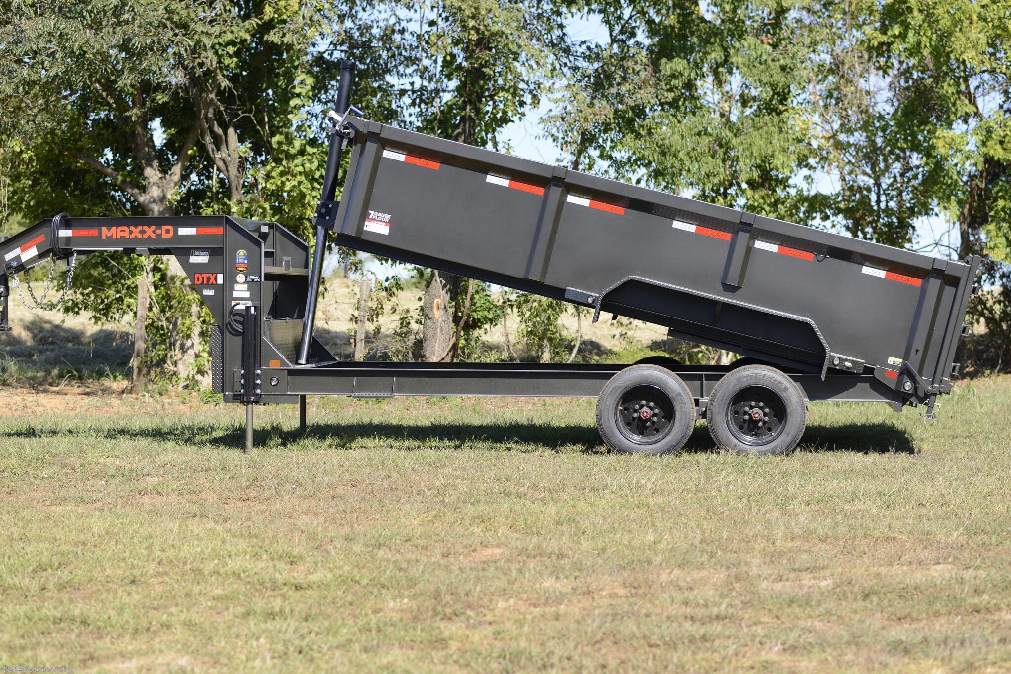 2025 DTX 83" X 16' -14K Telescoping GN Dump Trailer by MAXX-D from Duracountry in Irvington, Kentucky