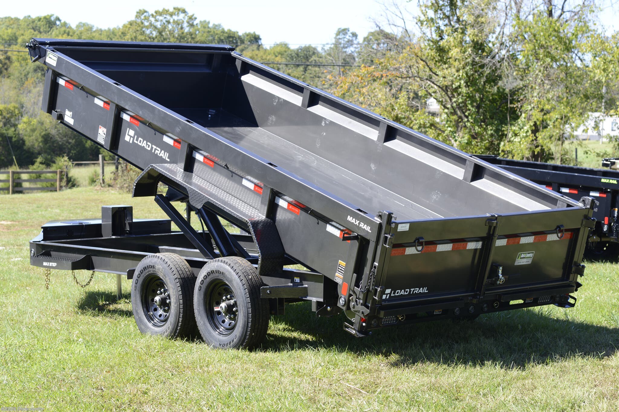 New 2026 Load Trail DL 83" x 16' Tandem Axle Gooseneck Low-Pro Dump 14K available in Irvington, Kentucky