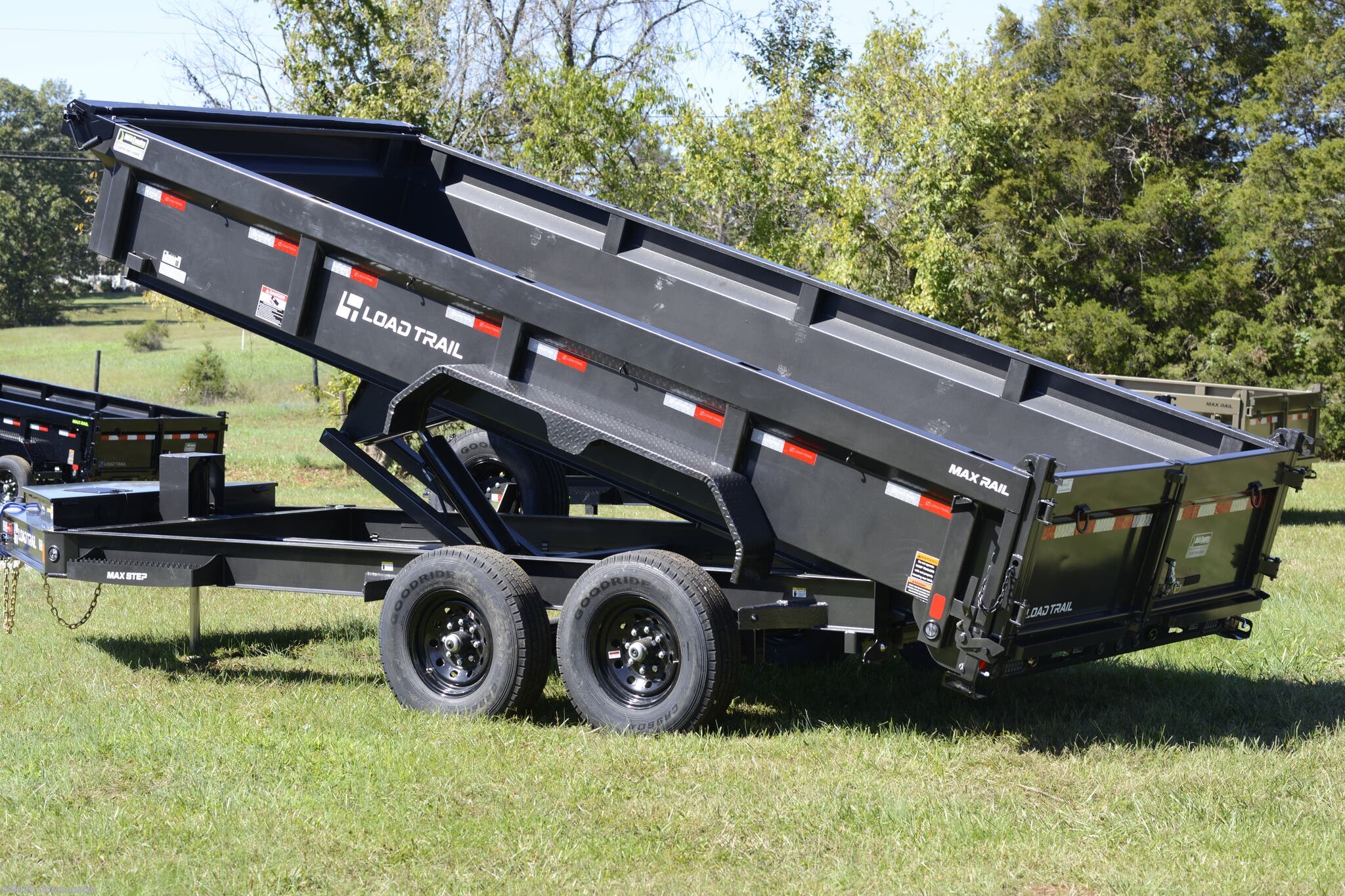 2026 DL 83" x 16' Tandem Axle Gooseneck Low-Pro Dump 14K by Load Trail from Duracountry in Irvington, Kentucky