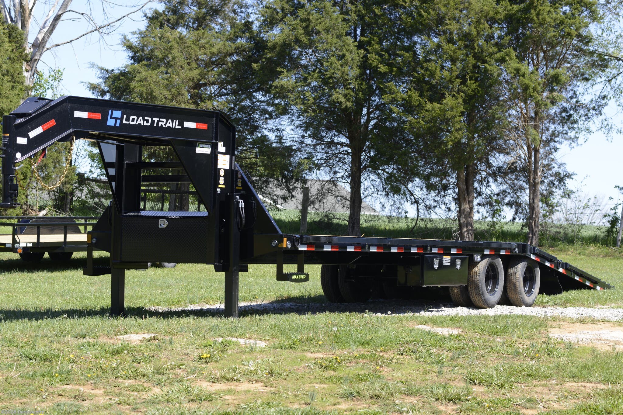 2026 Load Trail GL 102"x32' Tandem Low-Pro Gooseneck w/Hyd. Dove 24K - New Deckover/Flat Deck Trailer for sale by Duracountry in Irvington, Kentucky