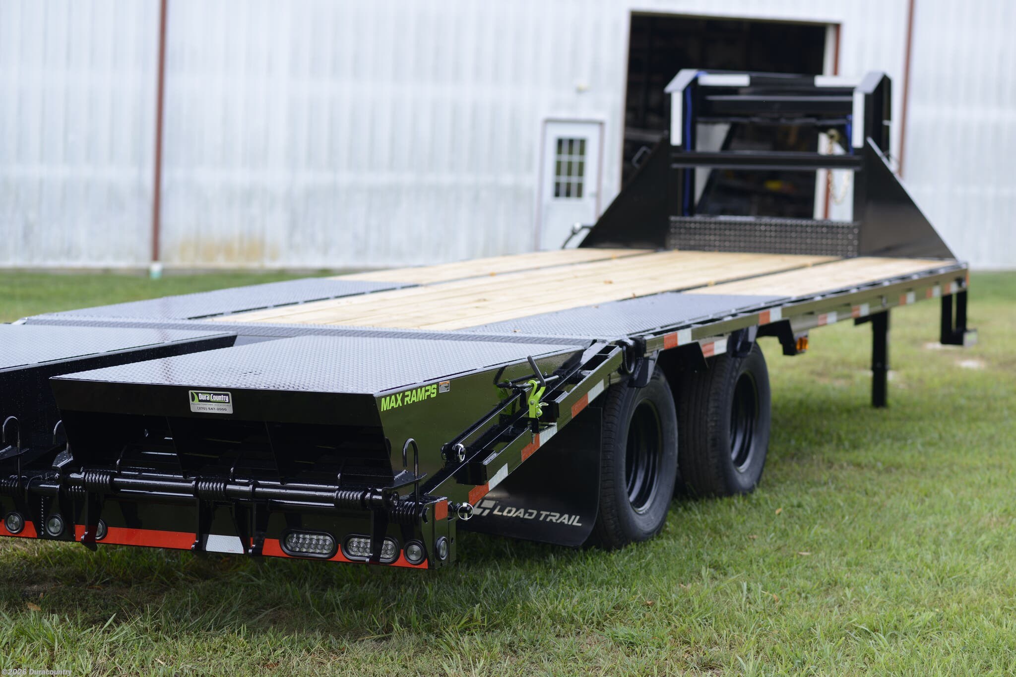 2026 GP 102" x 25' Tandem Low-Pro Gooseneck Trailer 20K by Load Trail from Duracountry in Irvington, Kentucky