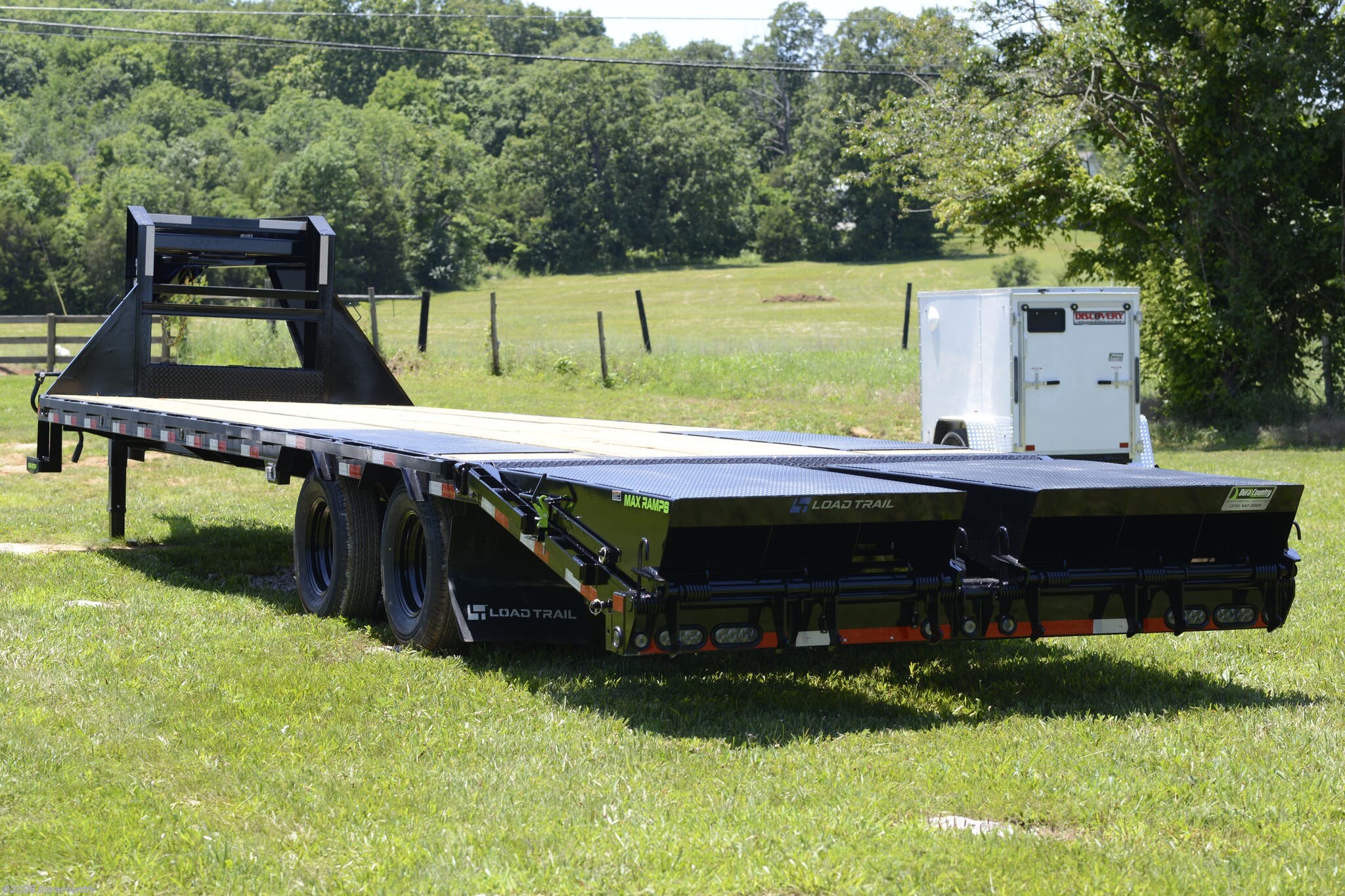 2026 GP 102" x 32' Tandem Low-Pro Gooseneck Trailer 24K by Load Trail from Duracountry in Irvington, Kentucky