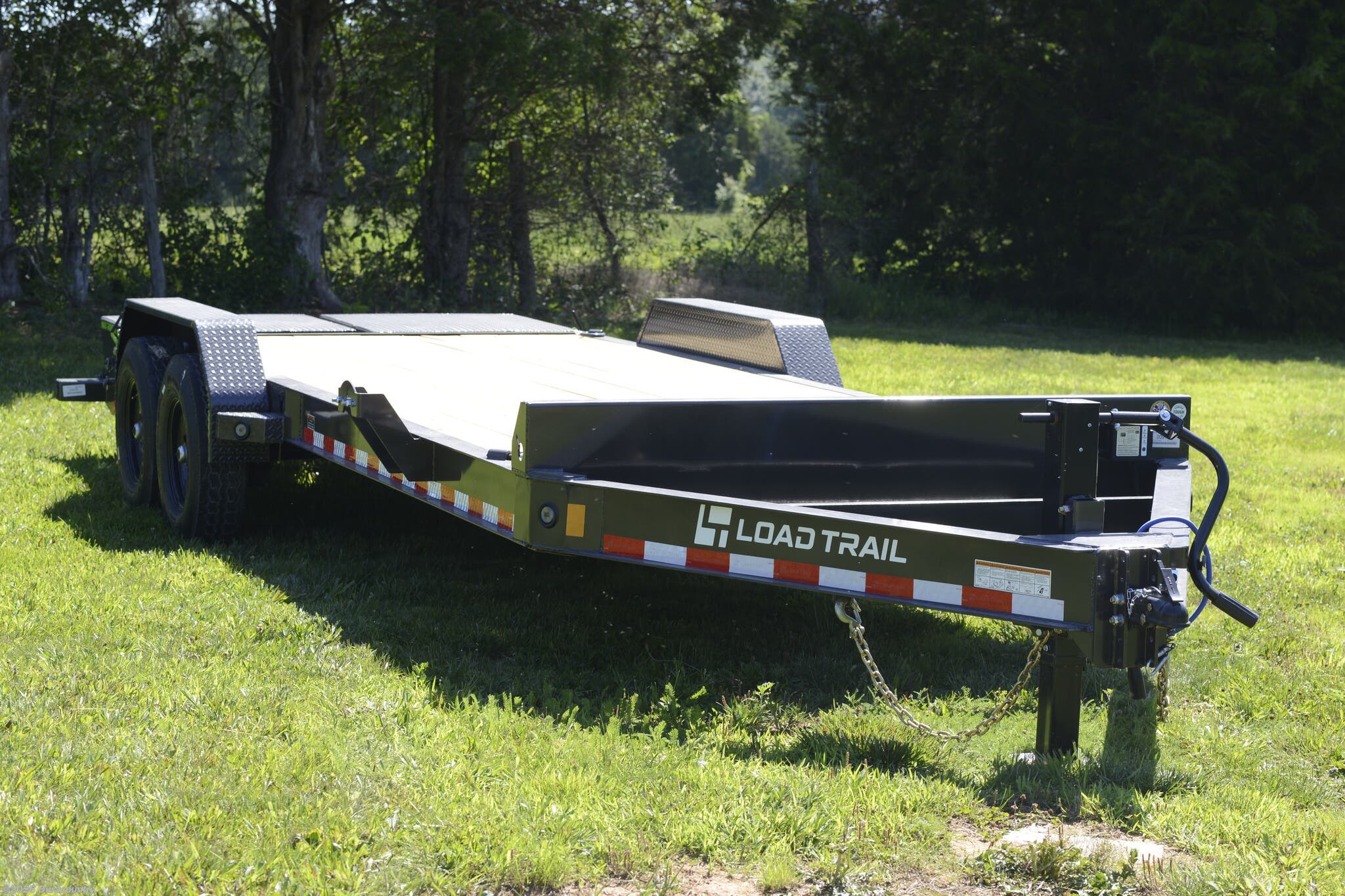 2026 CB 83" x 22' Tandem Axle Equipment Trailer 14K by Load Trail from Duracountry in Irvington, Kentucky