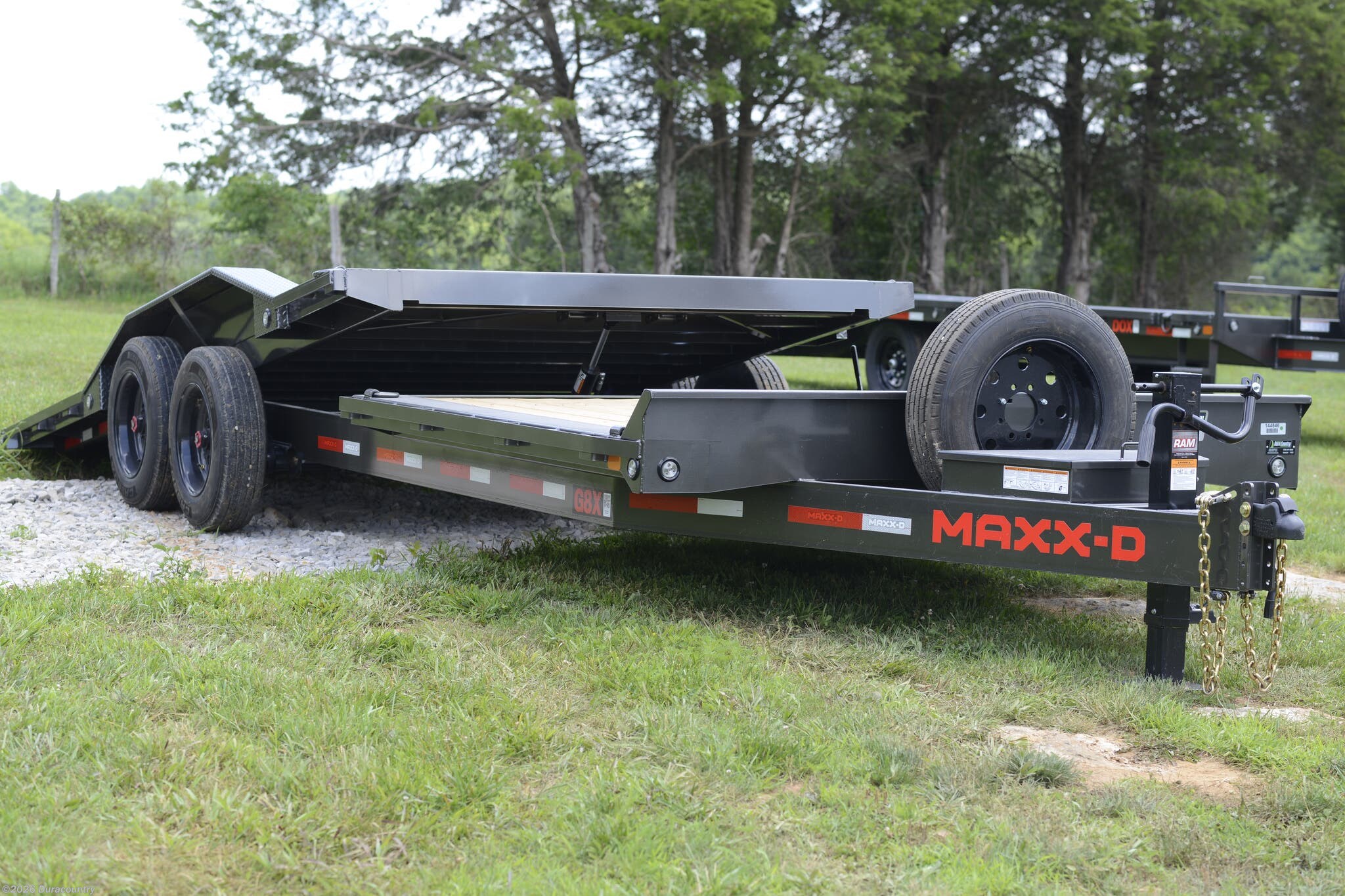 2027 MAXX-D G8X 102" x 24' - HD Gravity Equipment Tilt 17.5K