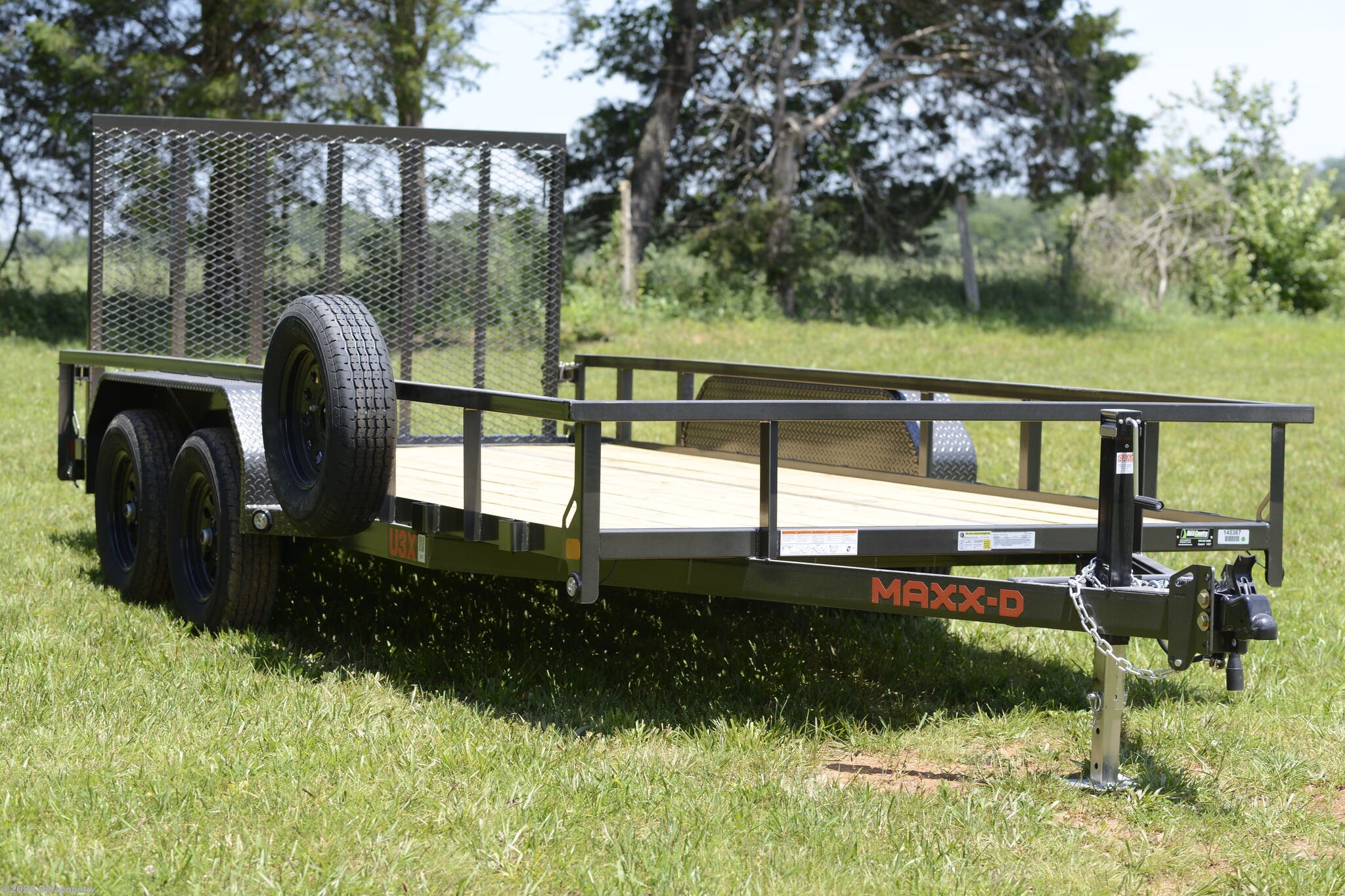2027 MAXX-D U3X 83" x 16' Tandem Axle Utility Trailer 7K