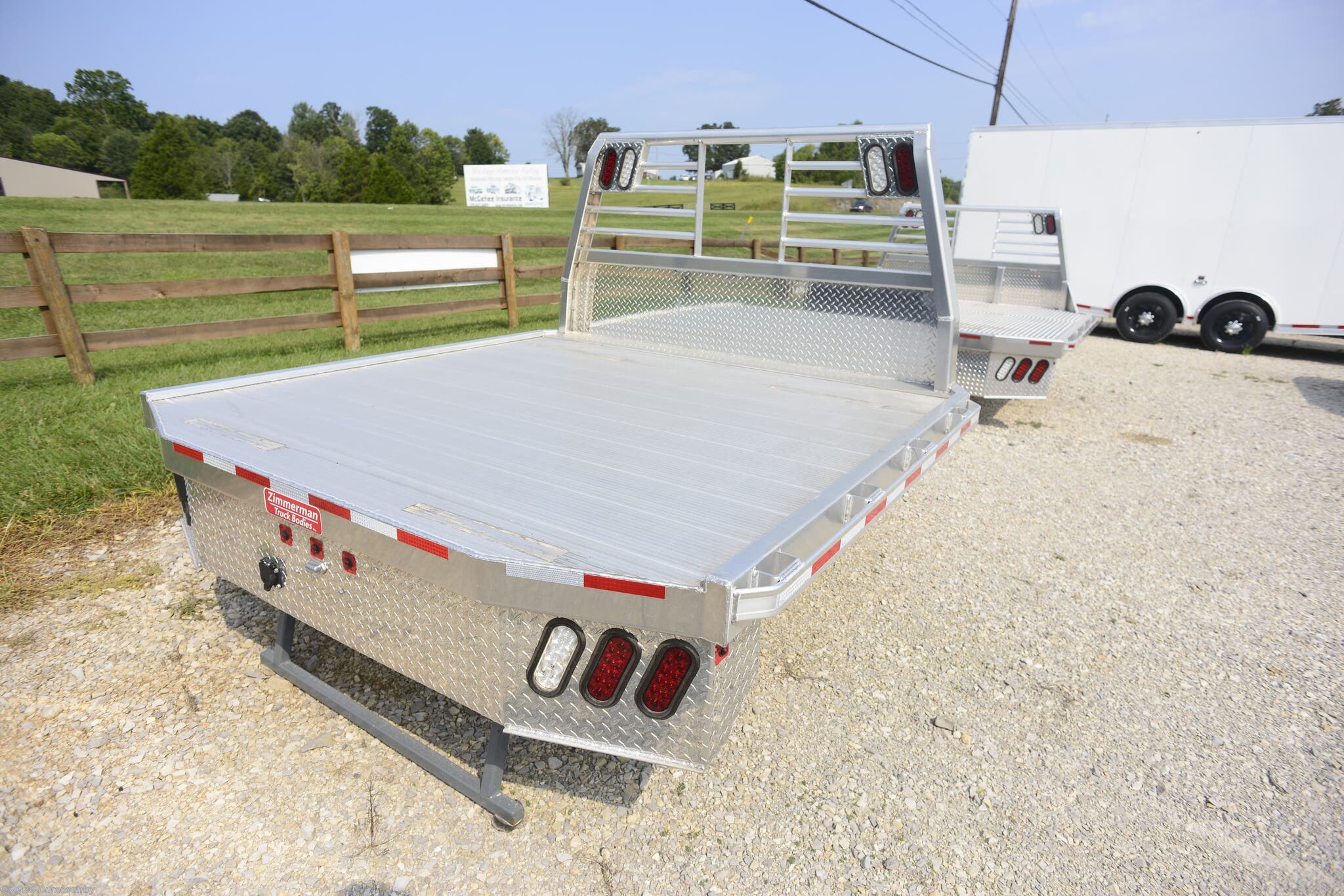 2026 Zimmerman 4000 XL 84" x 84" Unskirted Aluminum Flatbed