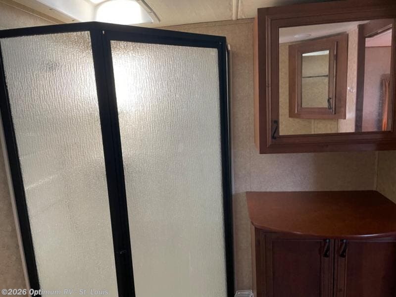 2014 Highland Ridge Mesa Ridge JT337RLS RV for Sale in Festus, MO 63028