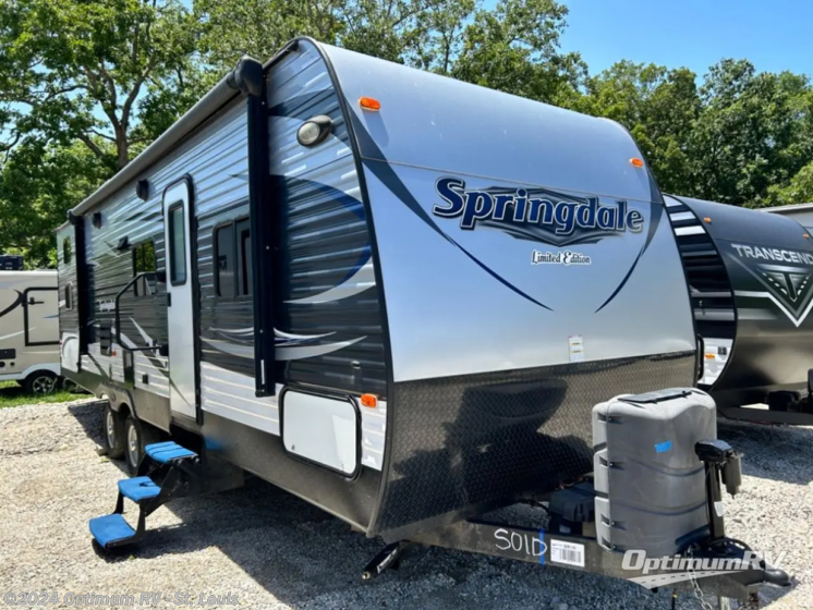 Used 2016 Keystone Springdale 270LE available in Festus, Missouri