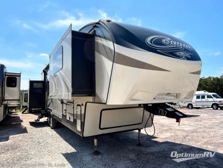 Used 2017 Keystone Cougar 337PFL available in Festus, Missouri