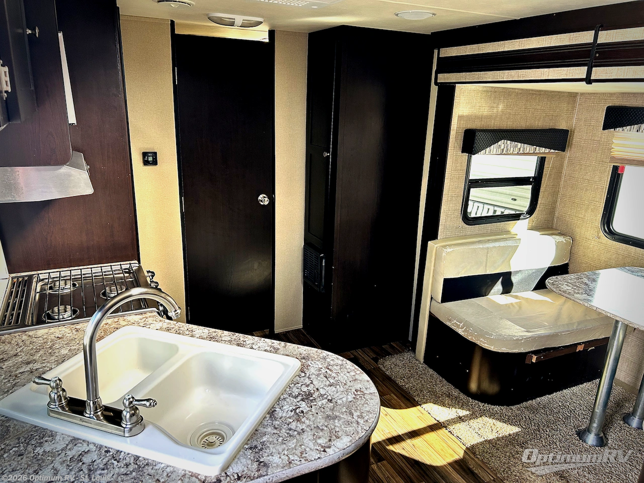 Used 2015 Dutchmen Kodiak 223RBSL Express available in Festus, Missouri