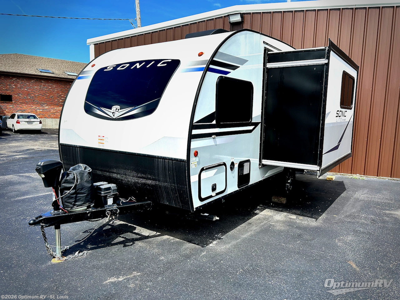 2022 Venture RV Sonic Lite SL169VMK - Used Travel Trailer For Sale by Optimum RV - St. Louis in Festus, Missouri features Awning, Slideout