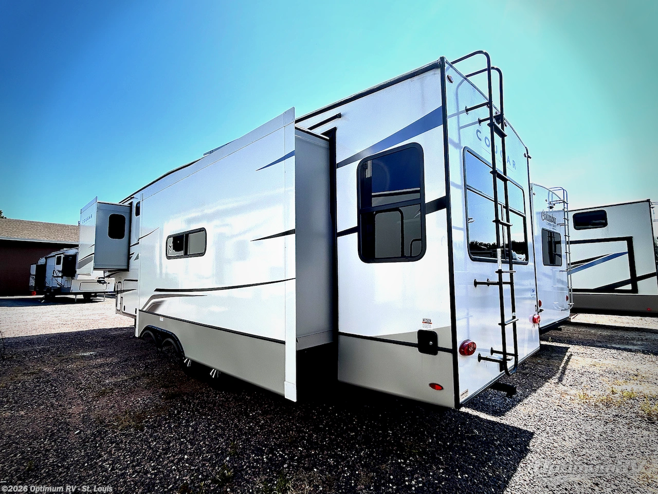 2024 Keystone Cougar 316RLS - Used Fifth Wheel For Sale by Optimum RV - St. Louis in Festus, Missouri features Awning, Slideout