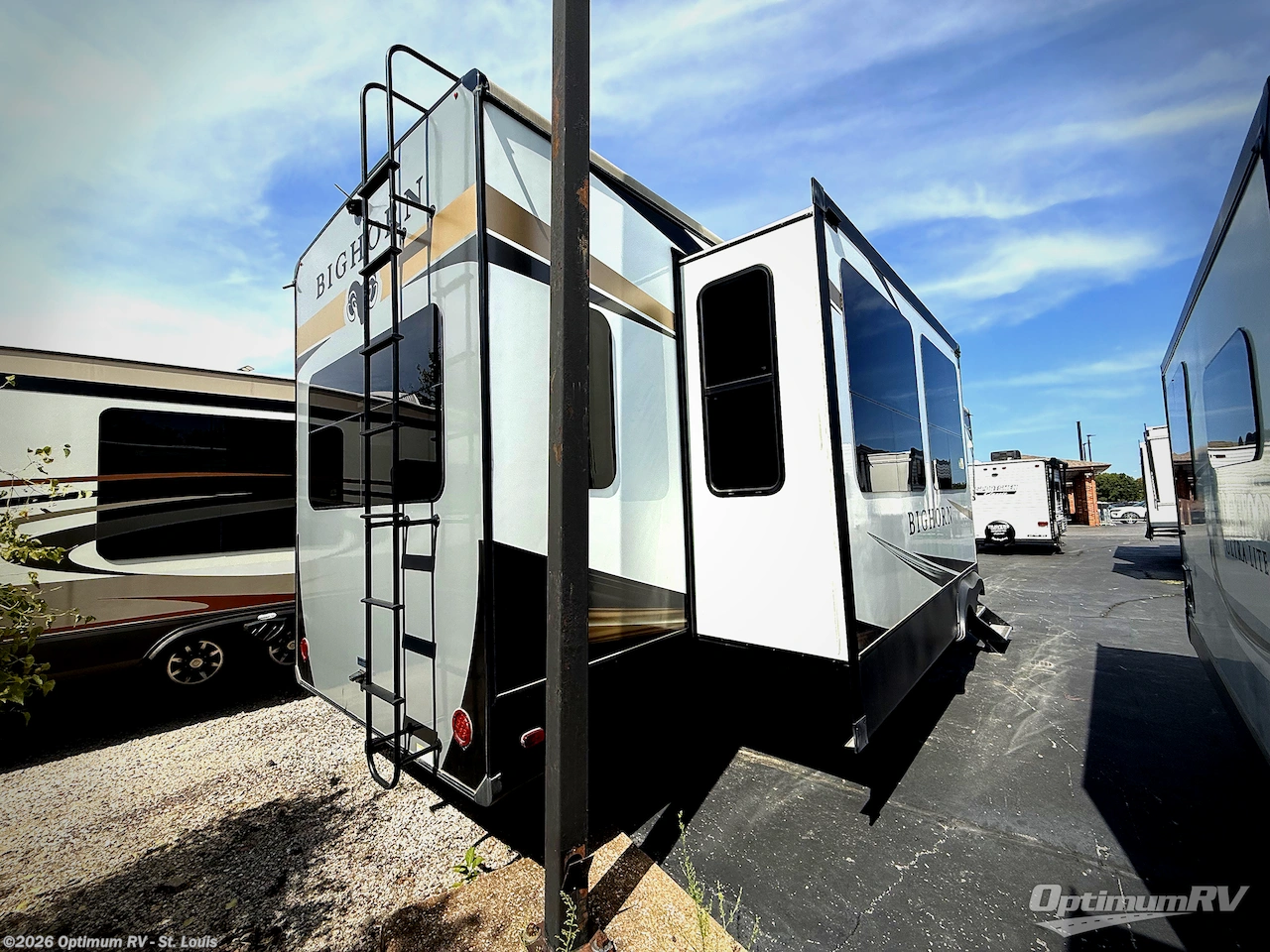 2022 Heartland Bighorn 3970FB - Used Fifth Wheel For Sale by Optimum RV - St. Louis in Festus, Missouri features Awning, Slideout