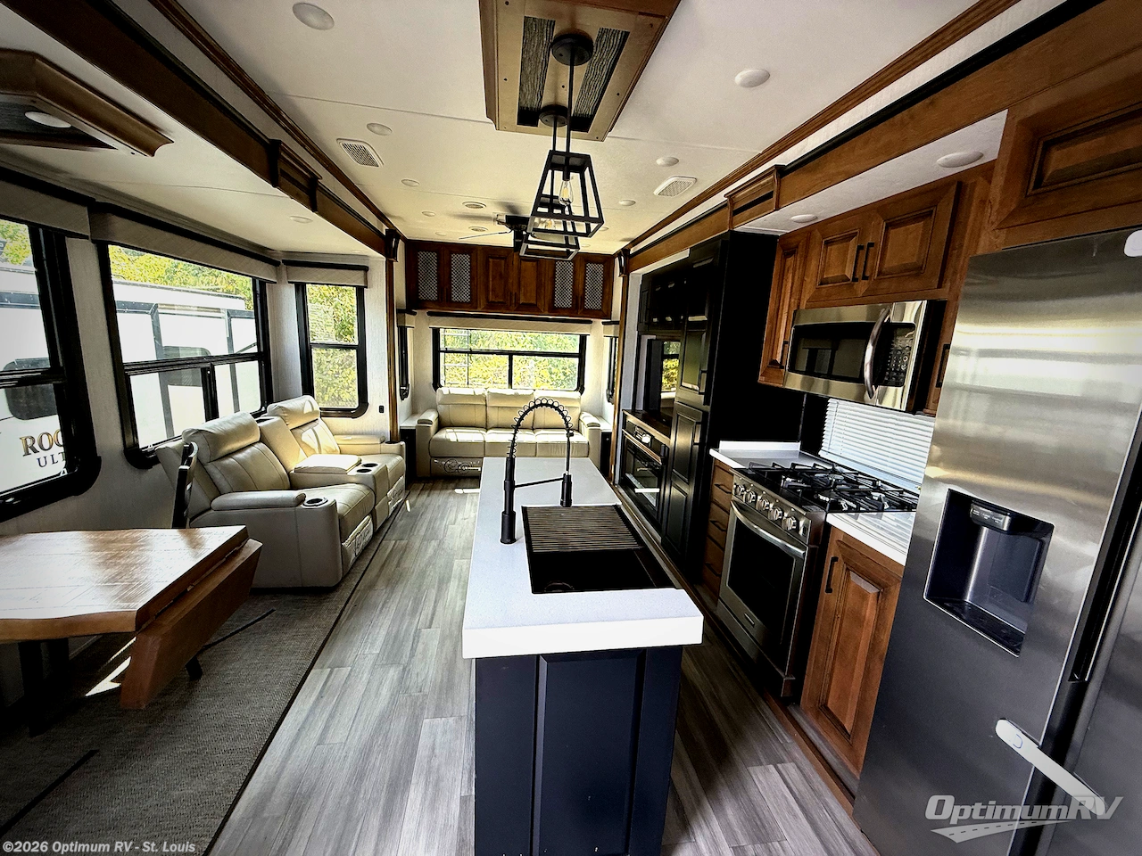 Used 2022 Heartland Bighorn 3970FB available in Festus, Missouri