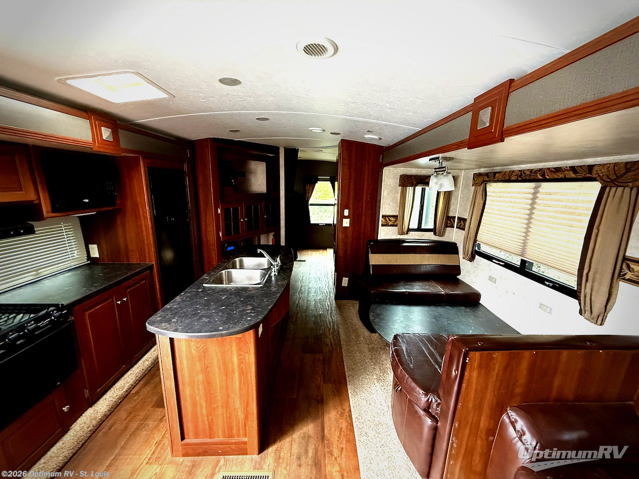 2015 Keystone Premier Ultra Lite 34BHPR - Used Travel Trailer For Sale by Optimum RV - St. Louis in Festus, Missouri features Slideout