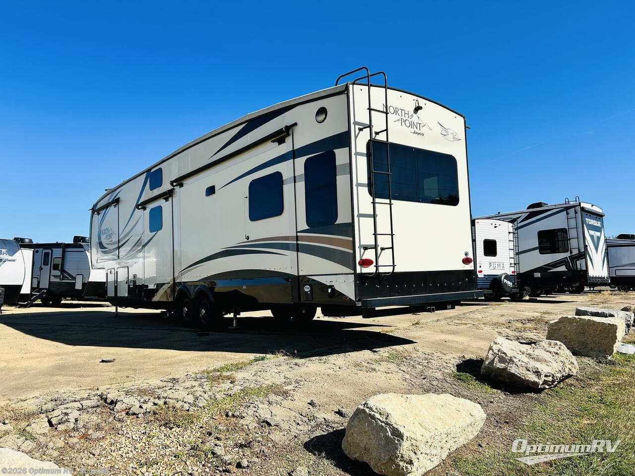2017 North Point 377RLBH by Jayco from Optimum RV - St. Louis in Festus, Missouri