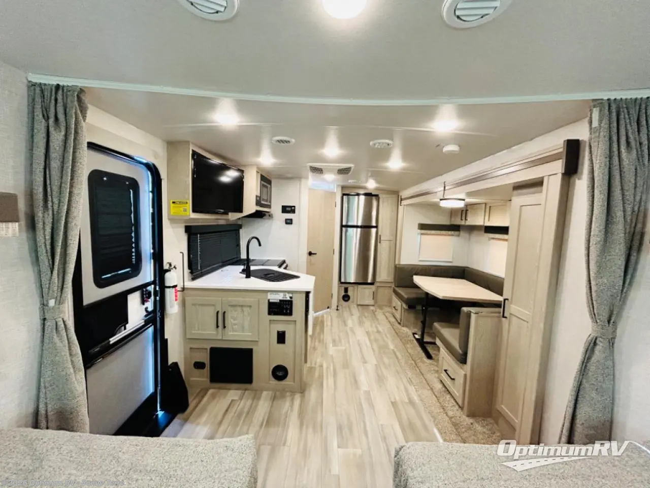 Used 2022 Forest River Flagstaff Micro Lite 22TBS available in Bonne Terre, Missouri