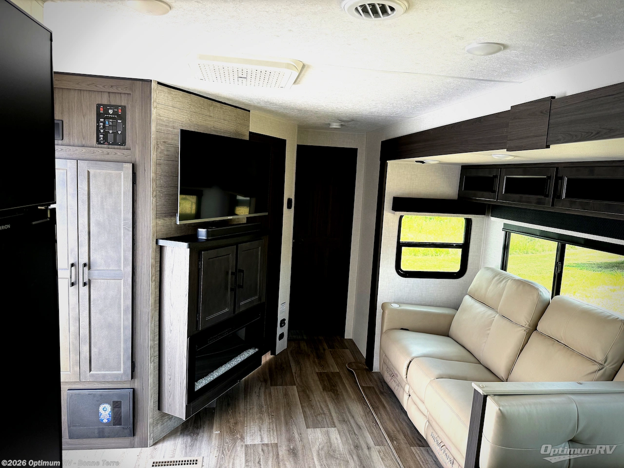 Used 2025 Venture RV SportTrek ST291VRK available in Bonne Terre, Missouri