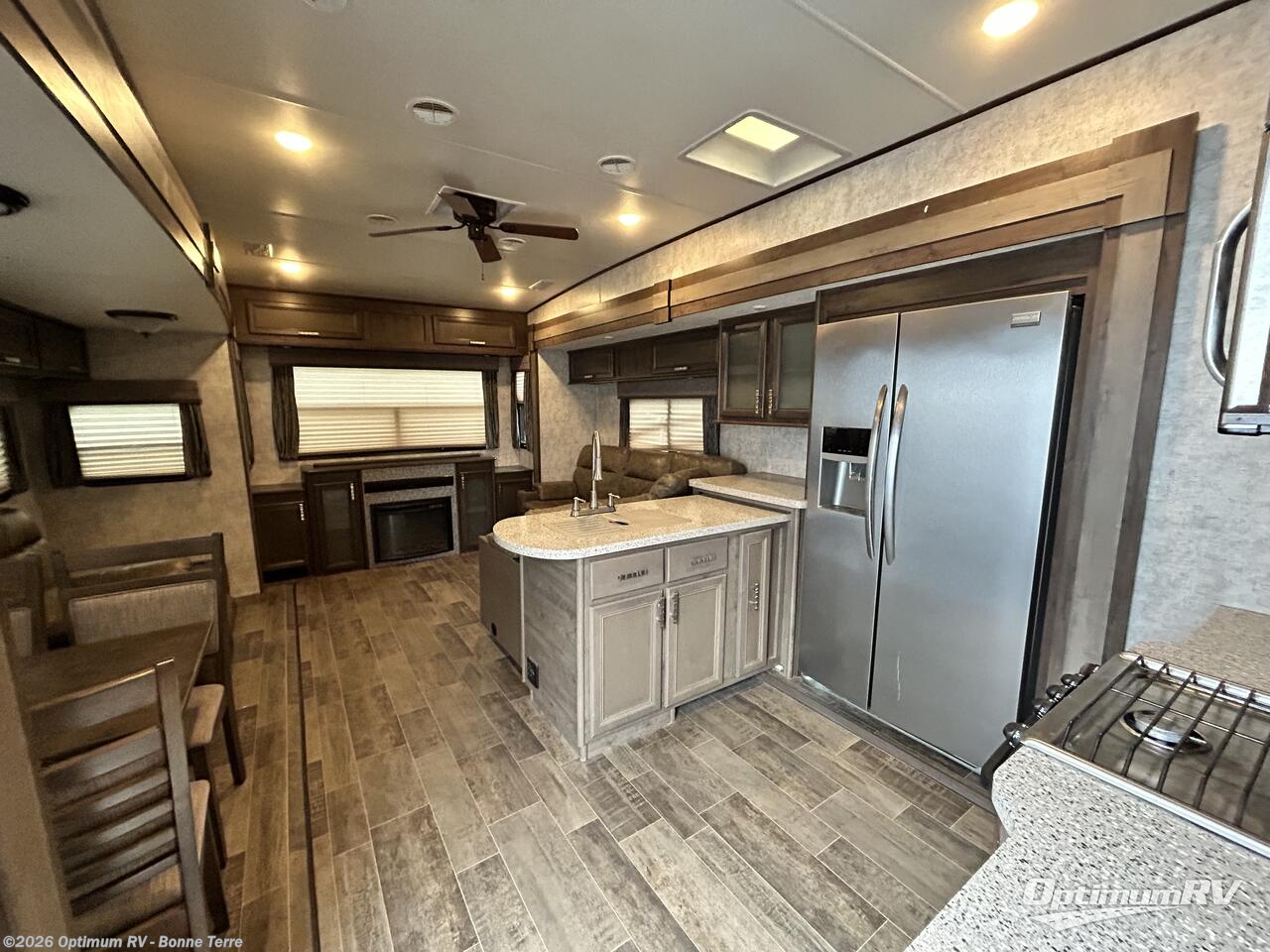 Used 2017 Highland Ridge Mesa Ridge MF347RES available in Bonne Terre, Missouri