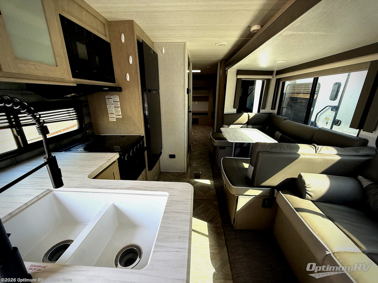 Used 2024 Forest River Wildwood 31KQBTSX available in Bonne Terre, Missouri