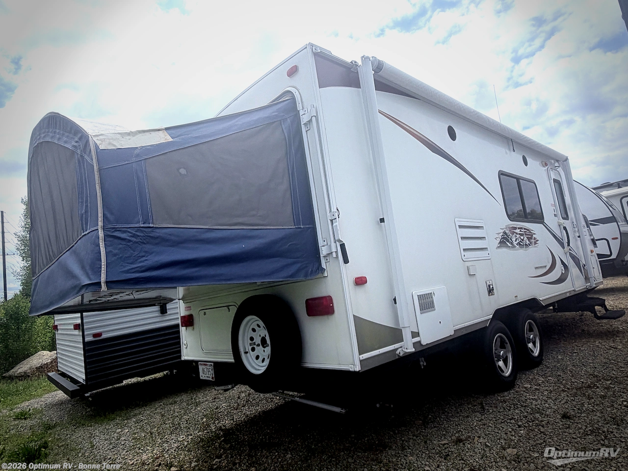 2011 Keystone Passport Express SL 235EXP - Used Travel Trailer For Sale by Optimum RV - Bonne Terre in Bonne Terre, Missouri features Slideout