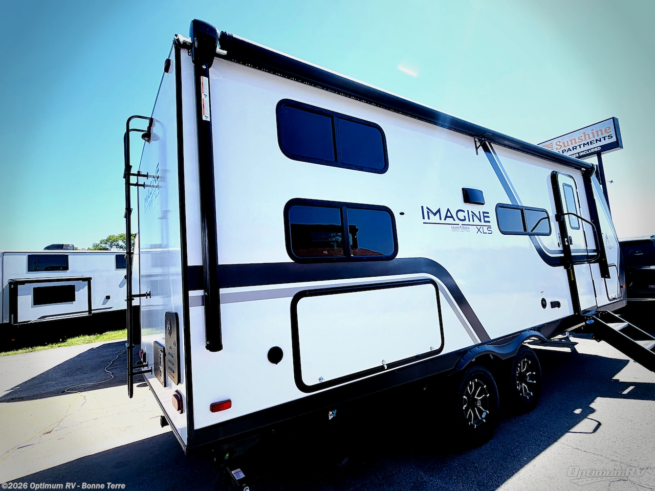 2026 Grand Design Imagine XLS 21MBE - New Travel Trailer For Sale by Optimum RV - Bonne Terre in Bonne Terre, Missouri features Awning, Slideout