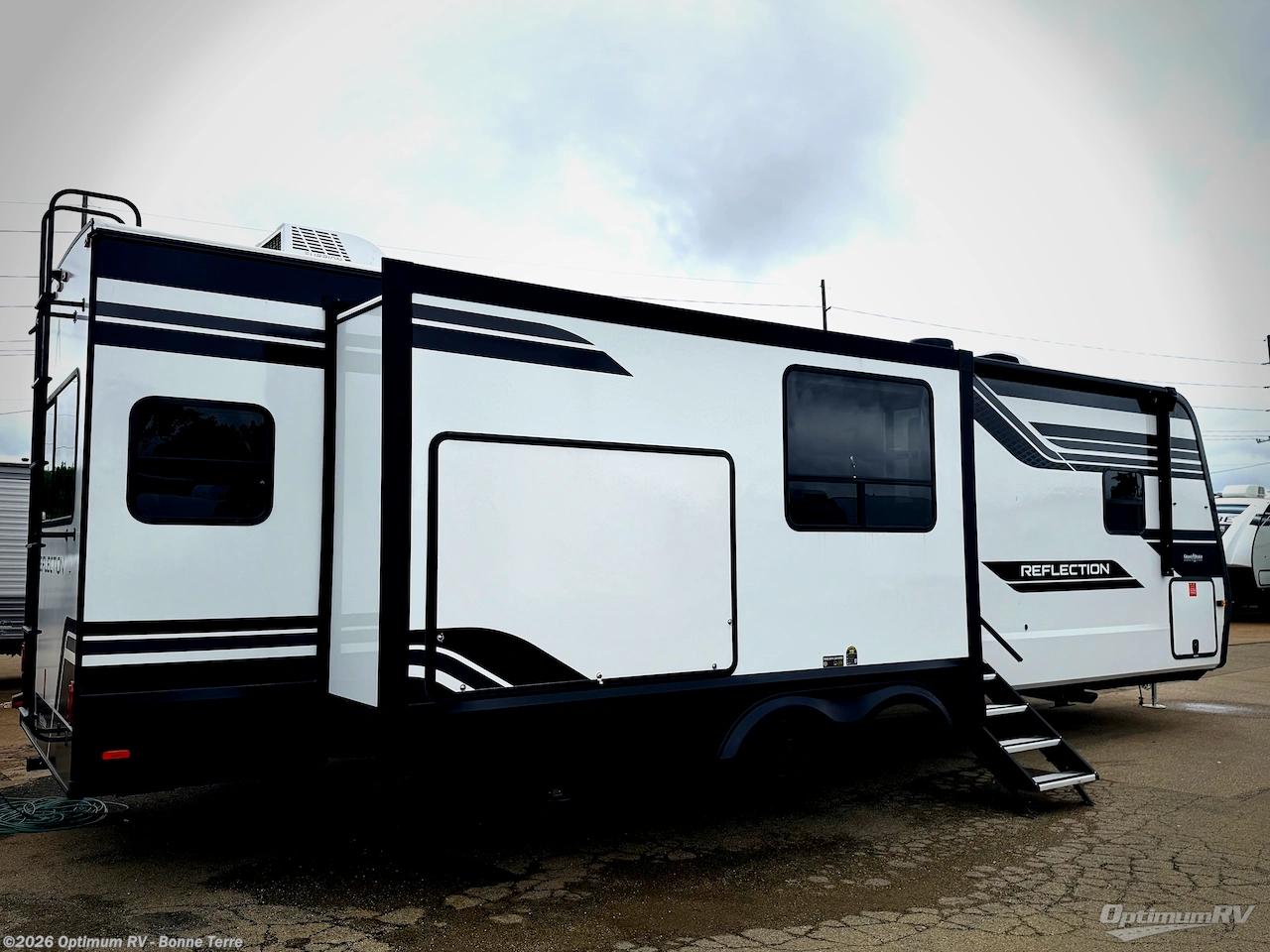 2026 Grand Design Reflection 317RSTS - New Travel Trailer For Sale by Optimum RV - Bonne Terre in Bonne Terre, Missouri features Slideout, Awning