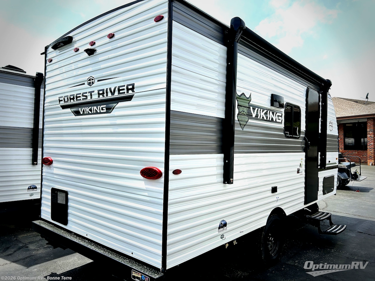2025 Forest River Viking 3K Series 17BH - New Travel Trailer For Sale by Optimum RV - Bonne Terre in Bonne Terre, Missouri features Awning