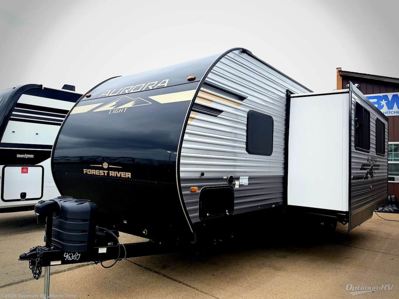 Used 2025 Forest River Aurora Light 26BHS available in Bonne Terre, Missouri