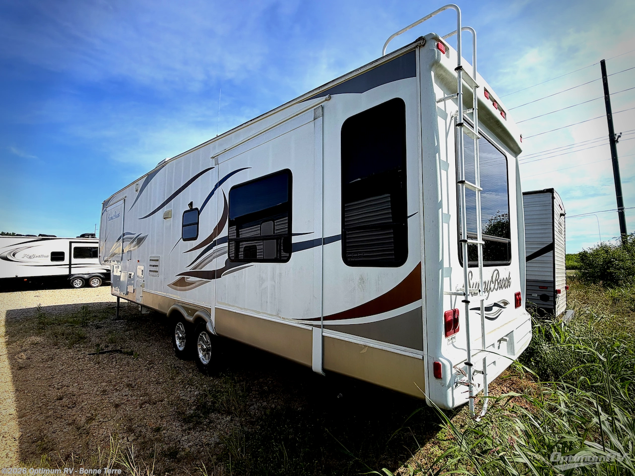 2011 Bristol Bay 3455CK by SunnyBrook from Optimum RV - Bonne Terre in Bonne Terre, Missouri