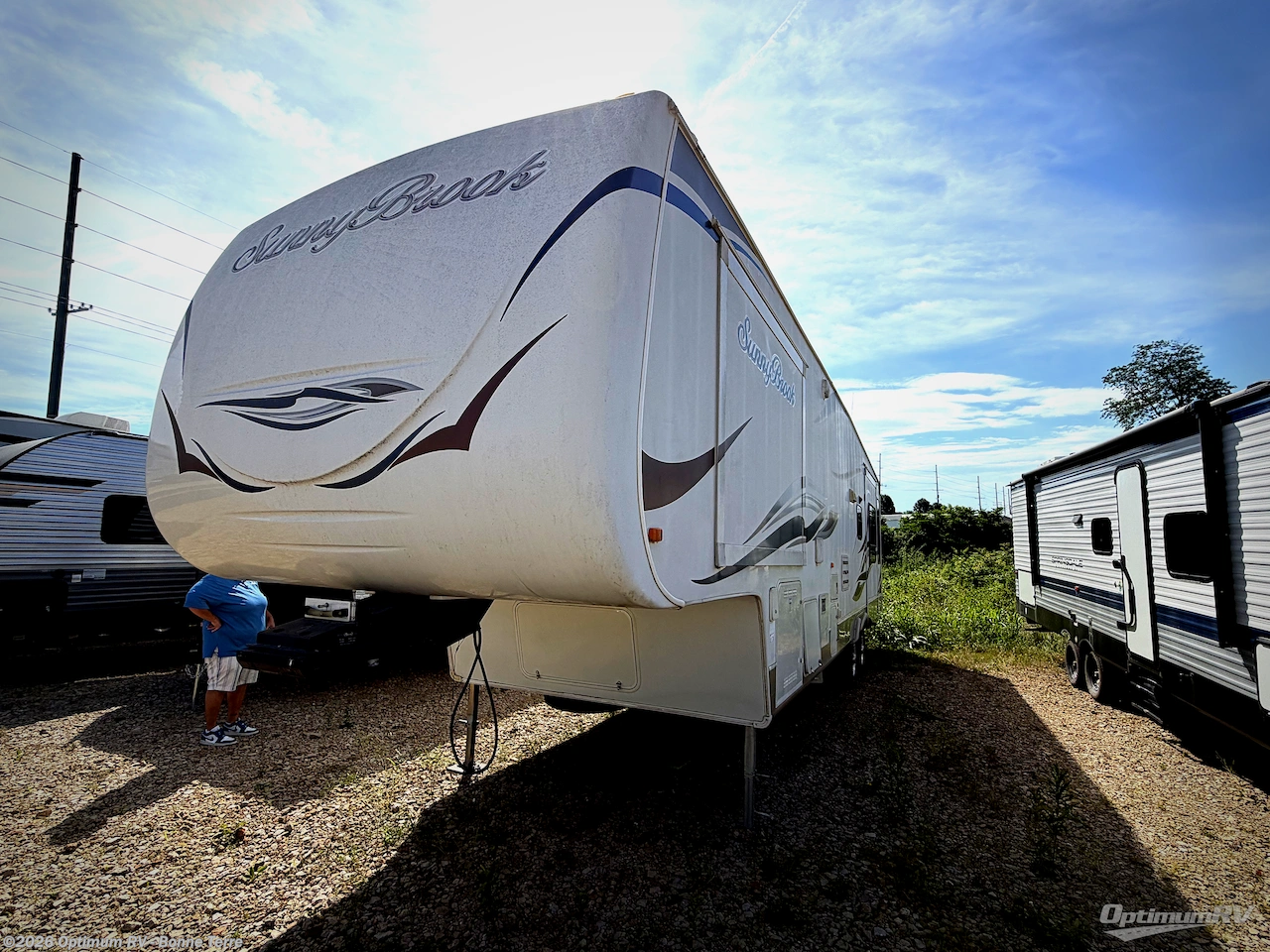 Used 2011 SunnyBrook Bristol Bay 3455CK available in Bonne Terre, Missouri