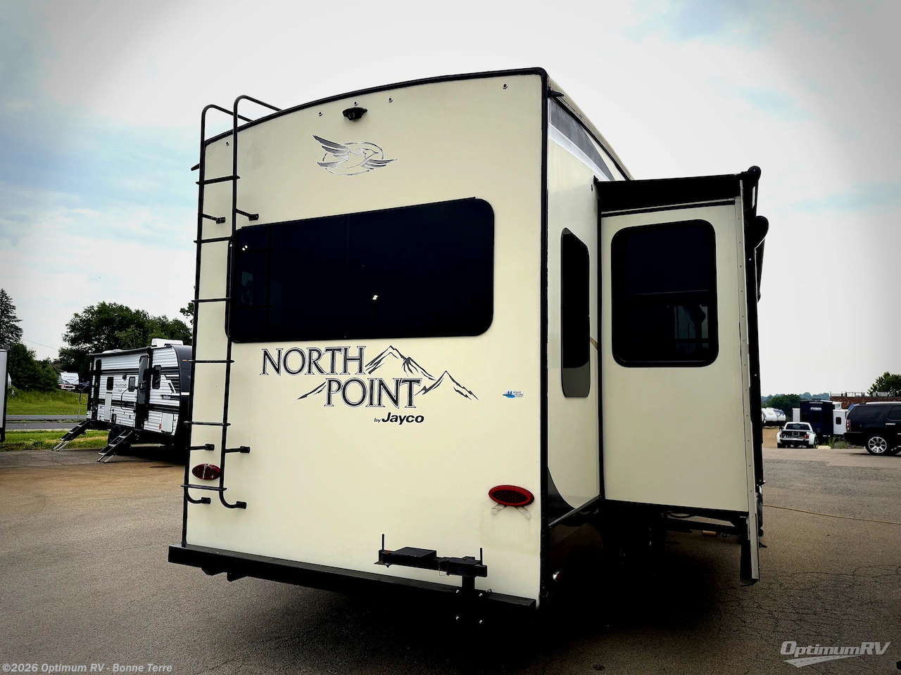2018 Jayco North Point 315RLTS - Used Fifth Wheel For Sale by Optimum RV - Bonne Terre in Bonne Terre, Missouri features Slideout, Awning