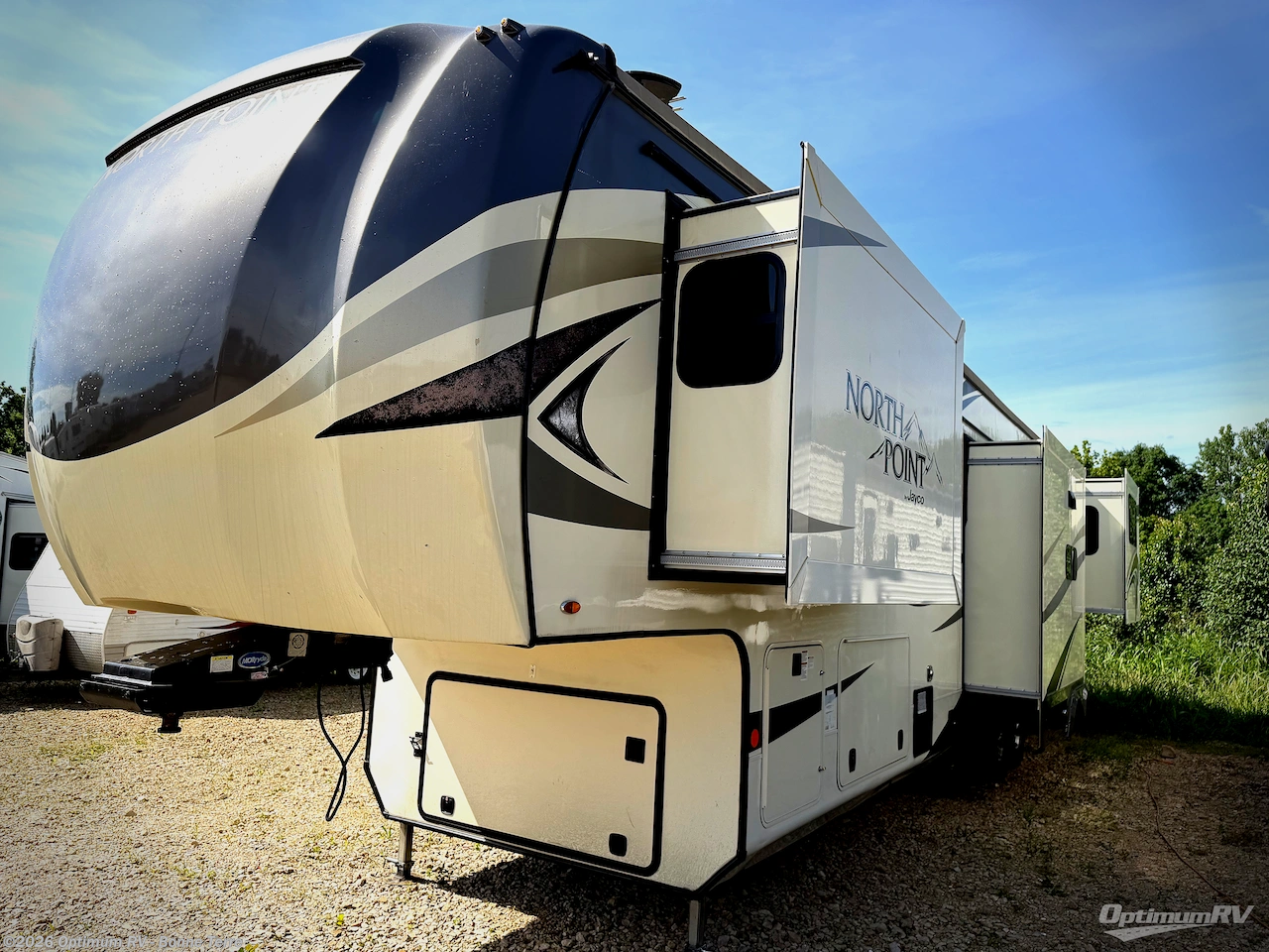 Used 2019 Jayco North Point 387RDFS available in Bonne Terre, Missouri