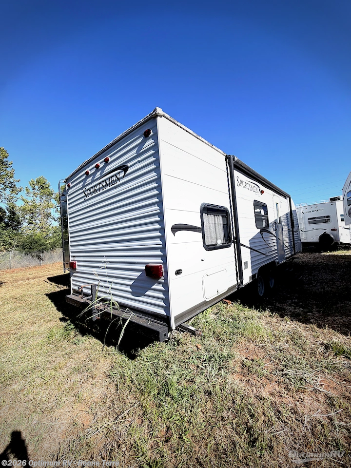 Used 2008 K-Z Sportsmen LE S272LE available in Bonne Terre, Missouri