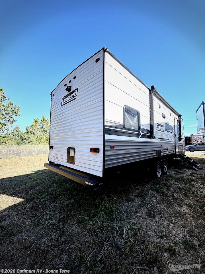 2022 Dutchmen Coleman Lantern LT Series 262BH - Used Travel Trailer For Sale by Optimum RV - Bonne Terre in Bonne Terre, Missouri features Awning, Slideout