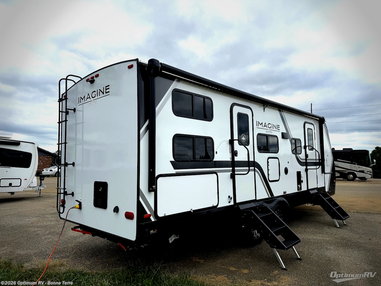 2027 Grand Design Imagine 2470BH - New Travel Trailer For Sale by Optimum RV - Bonne Terre in Bonne Terre, Missouri features Slideout, Awning