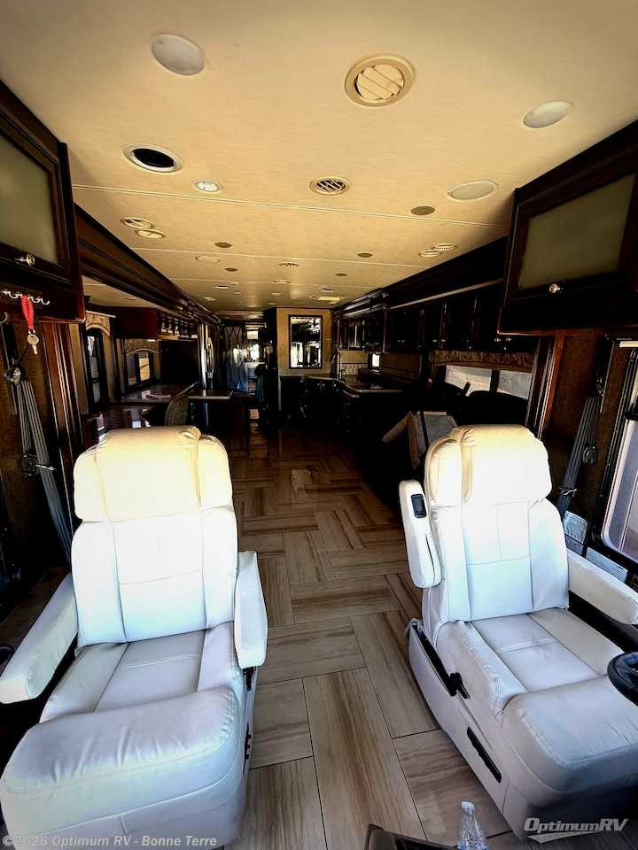 2015 Thor Tuscany 45AT - Used Class A For Sale by Optimum RV - Bonne Terre in Bonne Terre, Missouri features Slideout