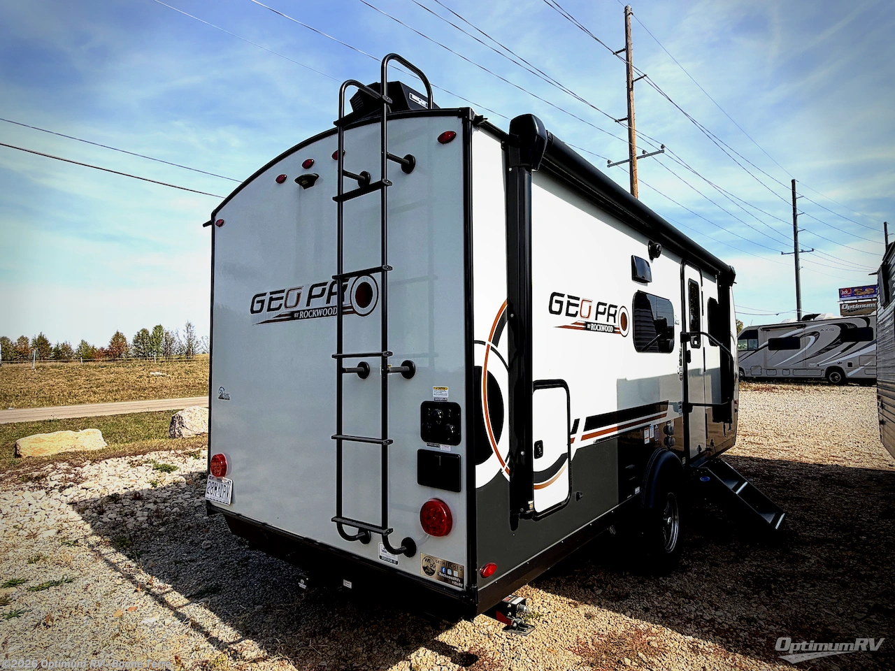 2025 Forest River Rockwood Geo Pro G20FBS - Used Travel Trailer For Sale by Optimum RV - Bonne Terre in Bonne Terre, Missouri features Slideout, Awning