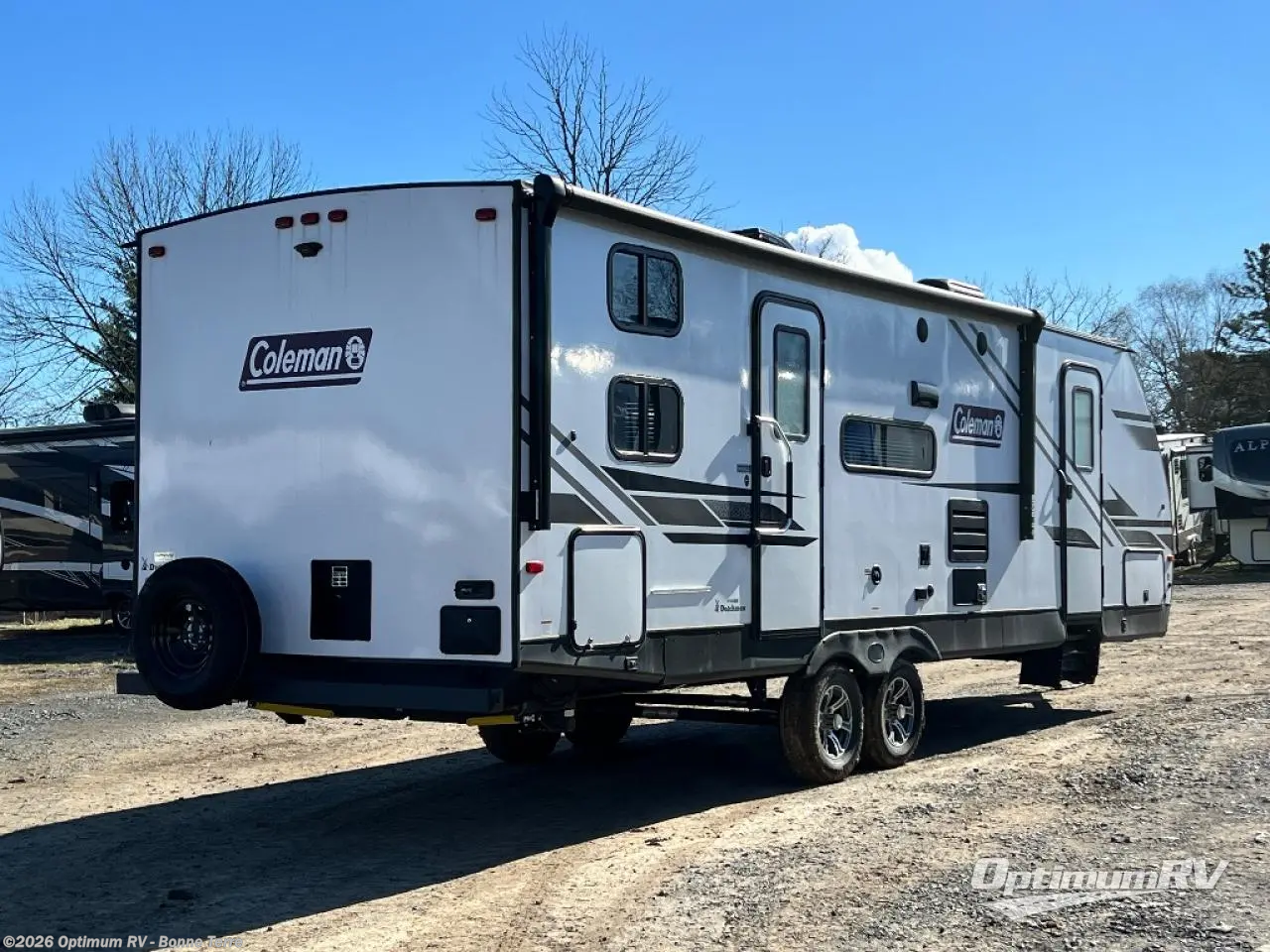 2016 Tiffin Phaeton 40AH - Used Class A For Sale by Optimum RV - Bonne Terre in Bonne Terre, Missouri features Slideout