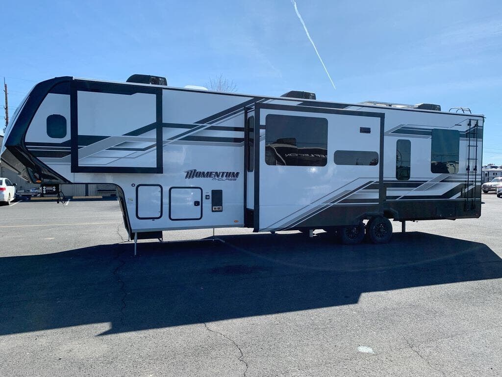 New 2025 Grand Design Momentum M-Class 344M available in Redmond, Oregon