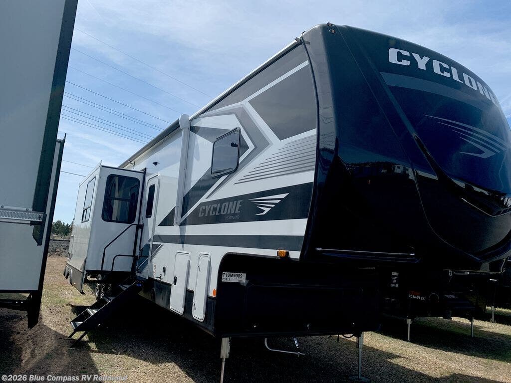 2026 Cyclone 3913 by Heartland from Blue Compass RV Redmond in Redmond, Oregon