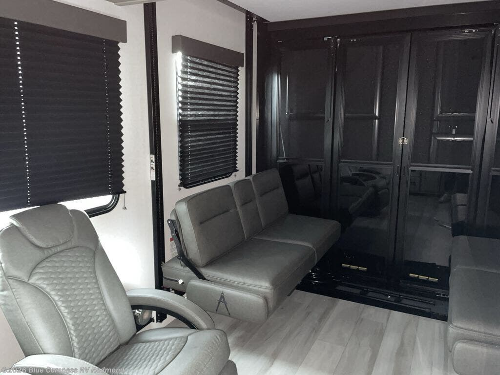 2025 Momentum 25G by Grand Design from Blue Compass RV Redmond in Redmond, Oregon