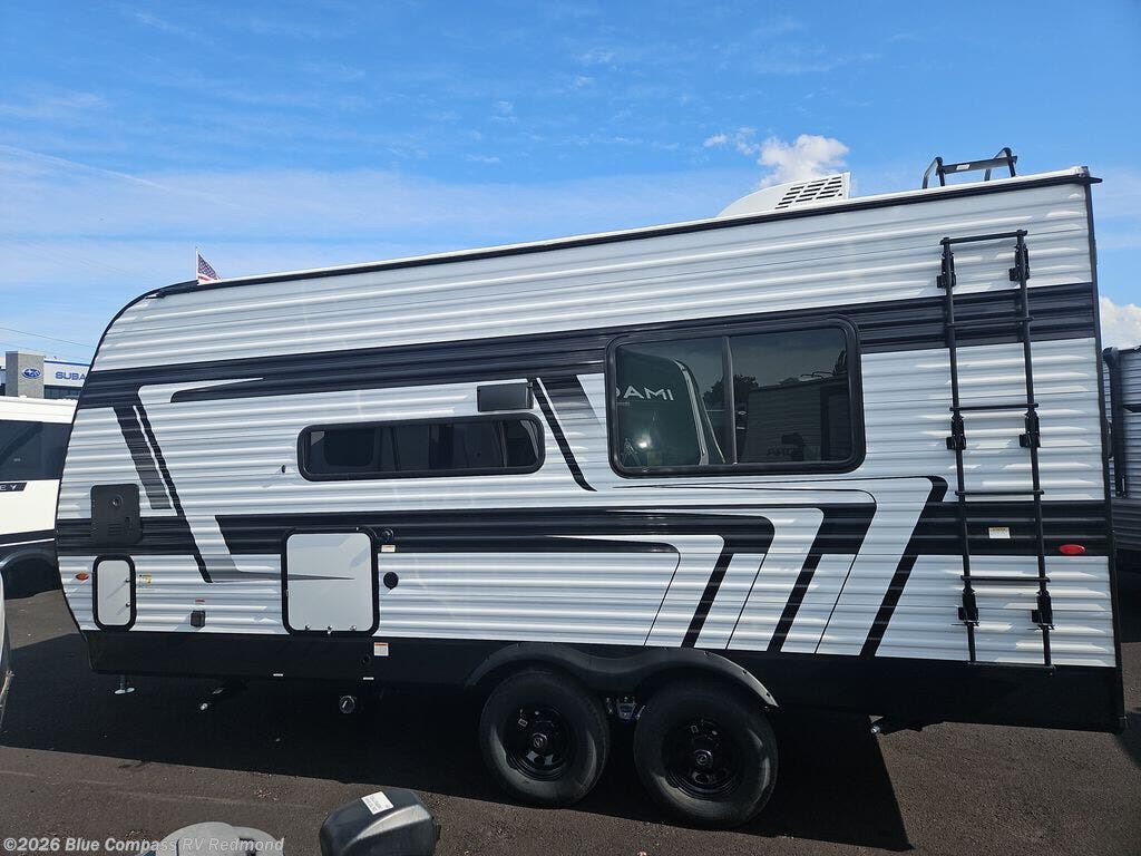 New 2026 Grand Design Momentum MAV 17MAV available in Redmond, Oregon