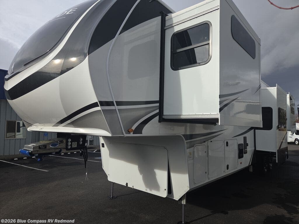 New 2026 Grand Design Solitude 390RK available in Redmond, Oregon