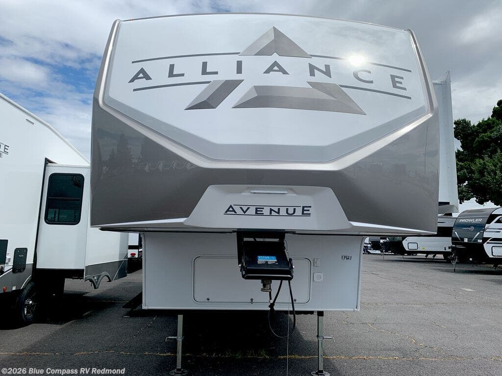 New 2026 Alliance RV Avenue 32RLS available in Redmond, Oregon