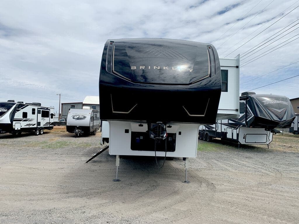 2026 Model Z 3100 by Brinkley RV from Blue Compass RV Redmond in Redmond, Oregon