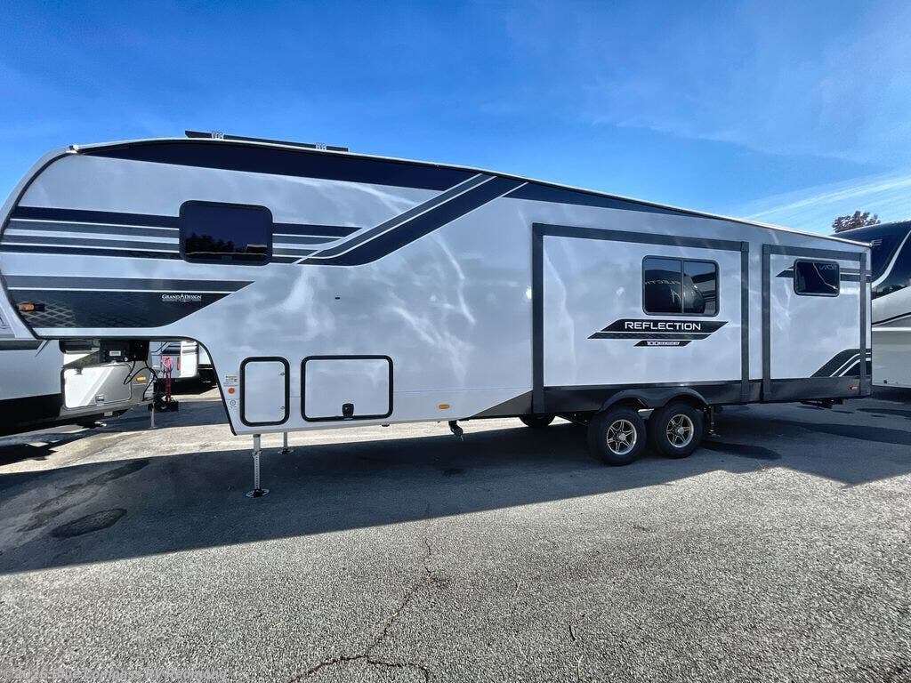 New 2026 Grand Design Reflection 100 Series 32BH available in Redmond, Oregon
