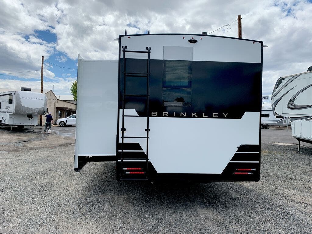 2026 Model I 235 by Brinkley RV from Blue Compass RV Redmond in Redmond, Oregon